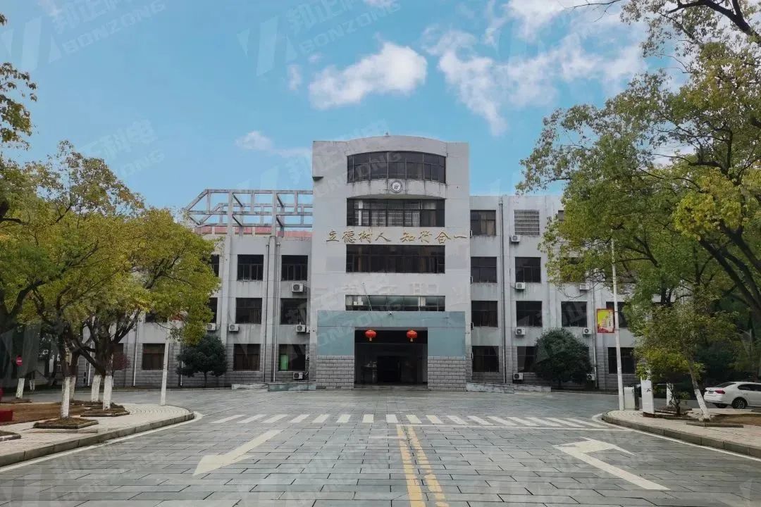 微信图片_20230206114802.jpg